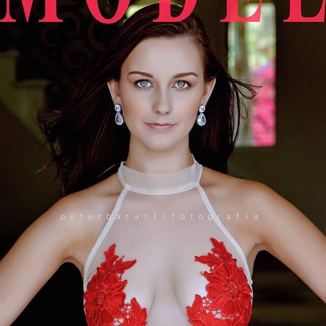 Alexis Davis