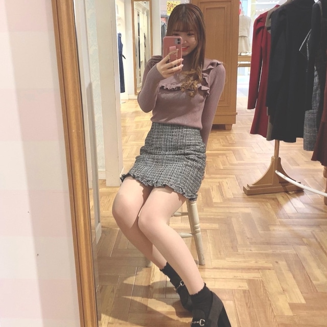 🎀 𝐄𝐦𝐢𝐫𝐢 🎀