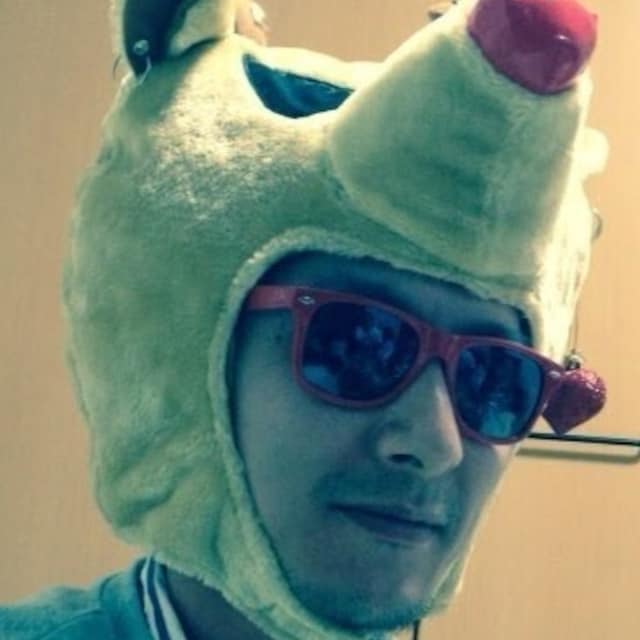なり