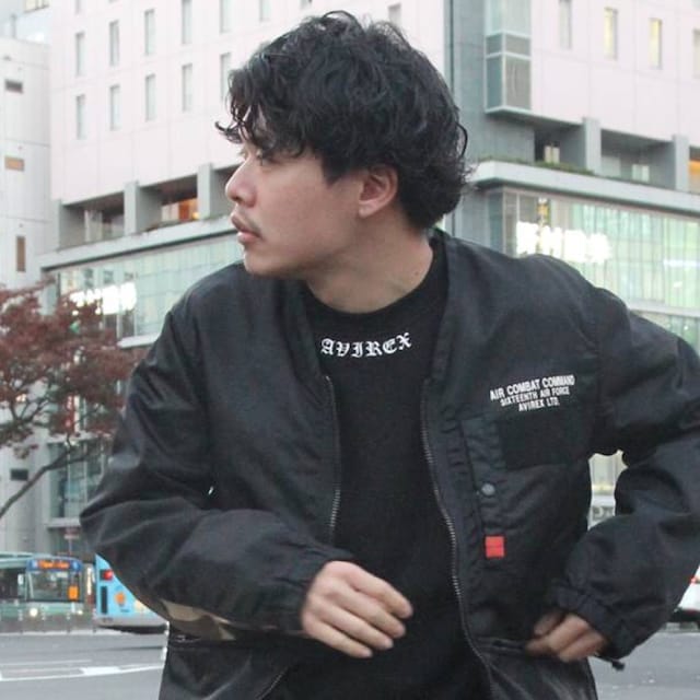 AVIREX マルチファンクショナルジャケット レア L 廃盤モデル AVIREX マルチファンクショナルジャケット レア L 廃盤モデル - メルカリ