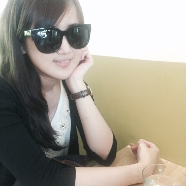 Pinky Hitomi