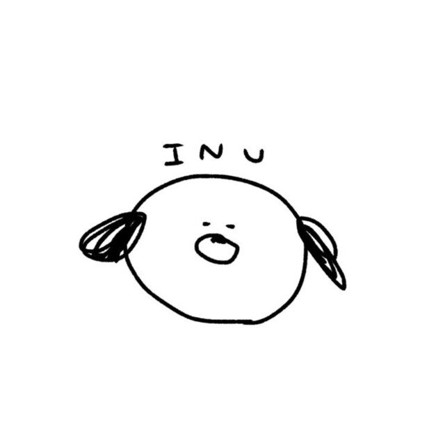 マ