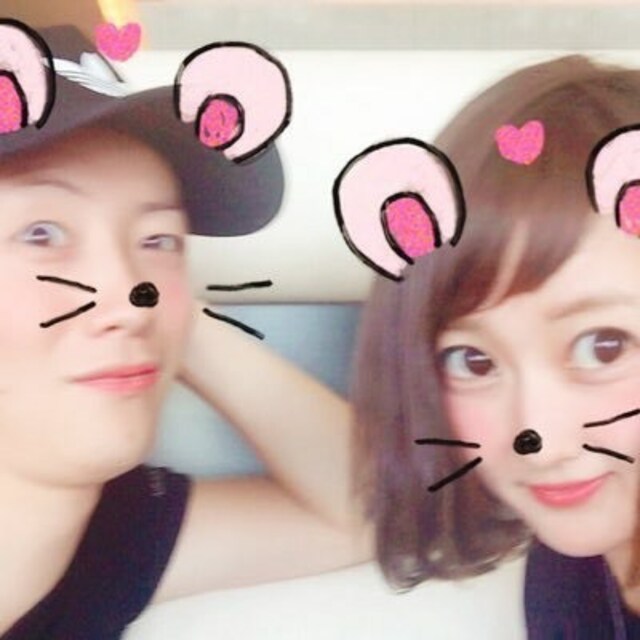 あやな