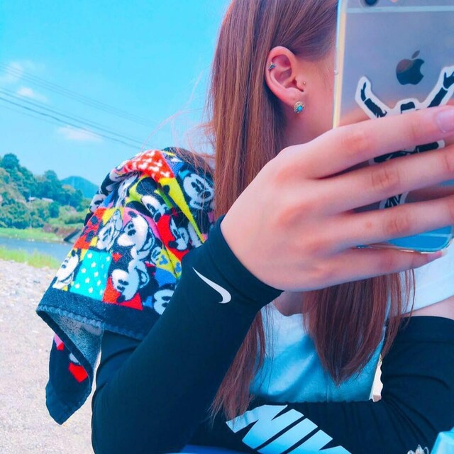 佐野理莉子